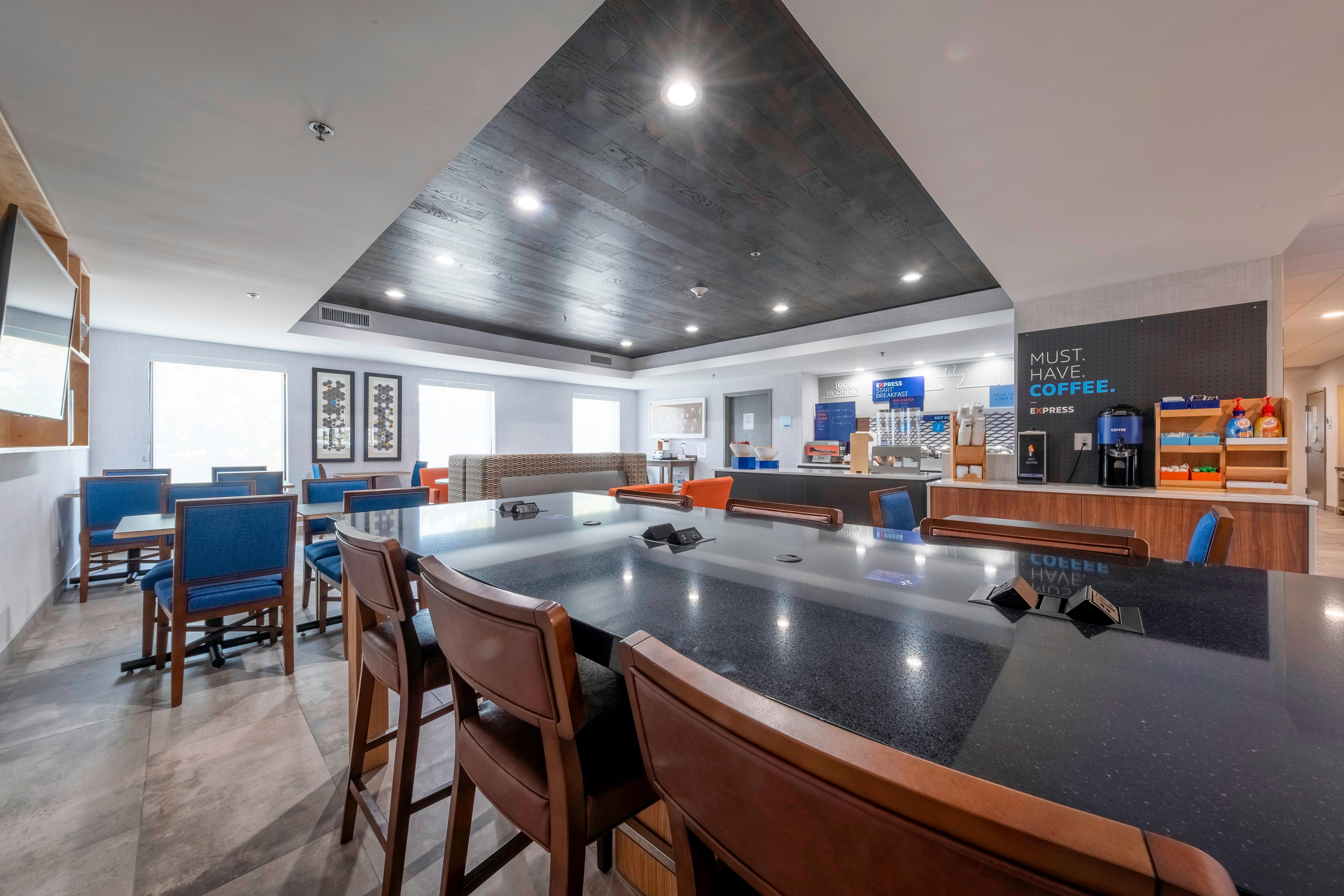 Holiday Inn Express Hotel & Suites Petersburg/Dinwiddie By Ihg Εξωτερικό φωτογραφία