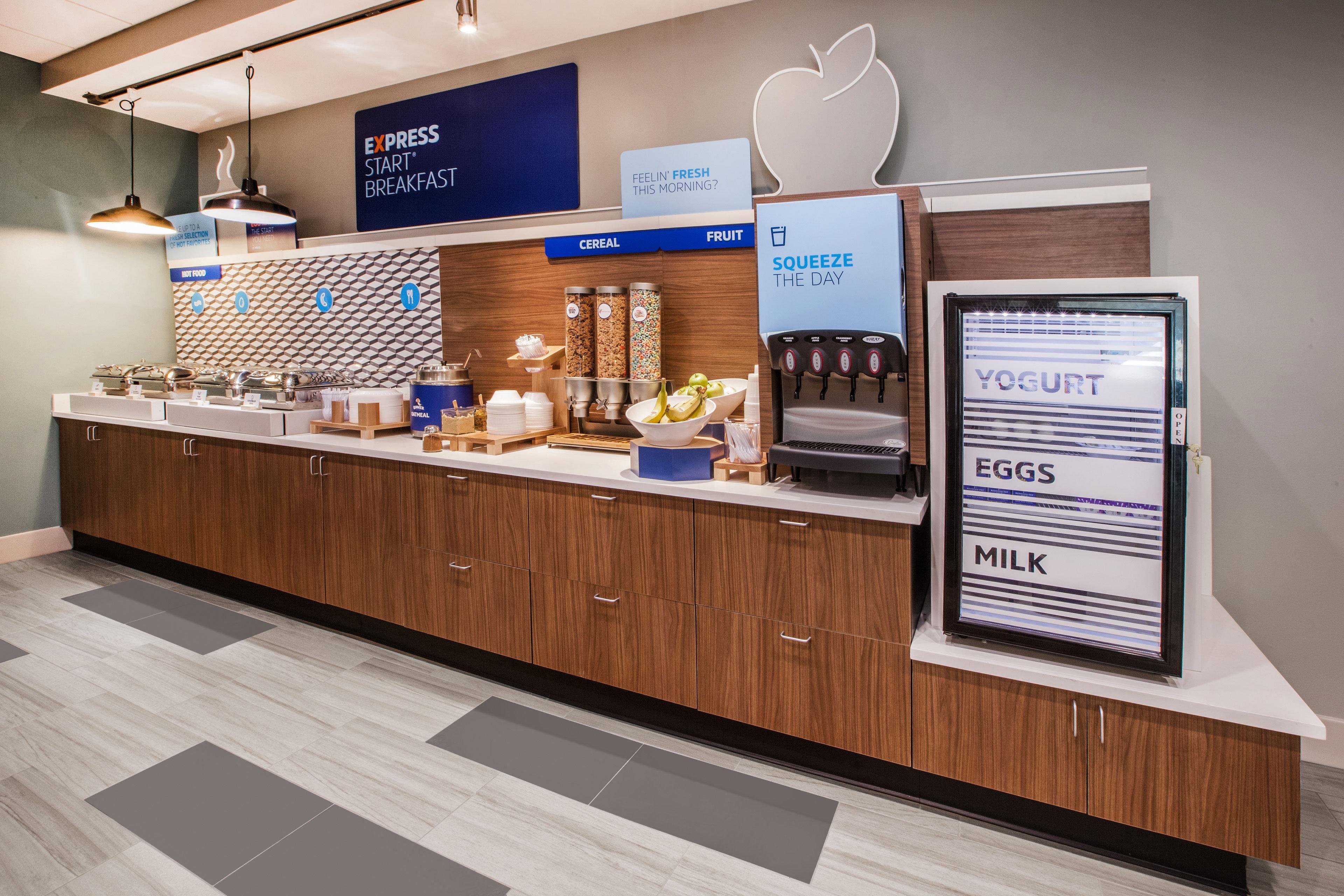 Holiday Inn Express Hotel & Suites Petersburg/Dinwiddie By Ihg Εξωτερικό φωτογραφία